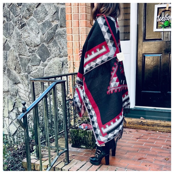 14 Boho Fabulous Oversized Poncho Shawl - Picture 3 of 10